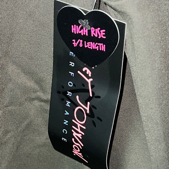 Betsey Johnson women’s size Large Performance Pintuck hooded Jacket olive green - Picture 3 of 6